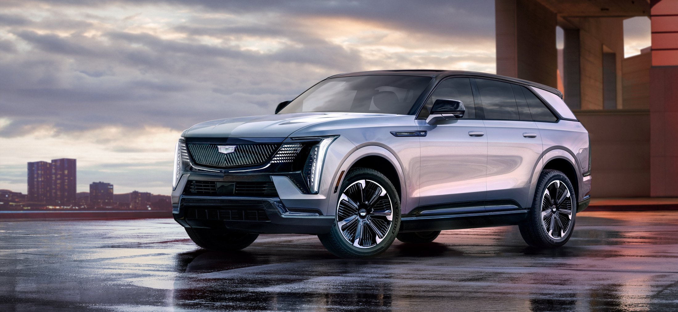 Cadillac Claims 465 Miles and $127,405 for the Escalade IQ