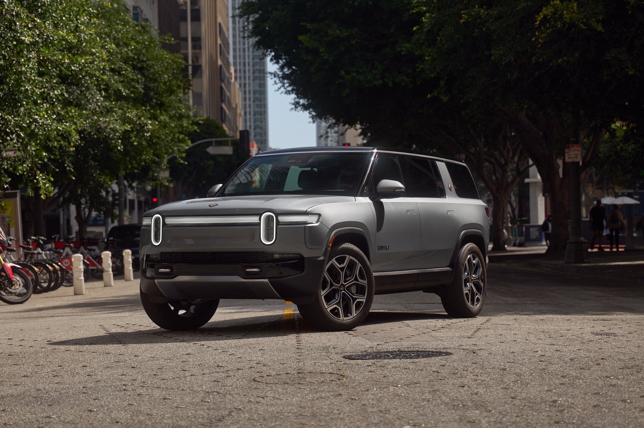 The 2027 Rivian R1S Starts at $83,990 and Finally Gets Captain’s Chairs