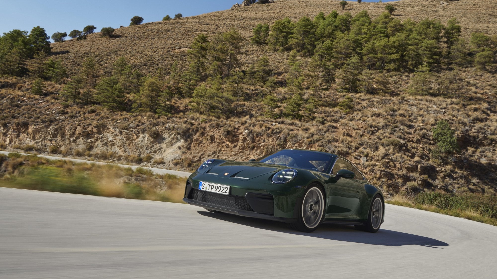 Porsche Priced the 2026 911 GT3 Touring at $235,800 and Kept the Clutch