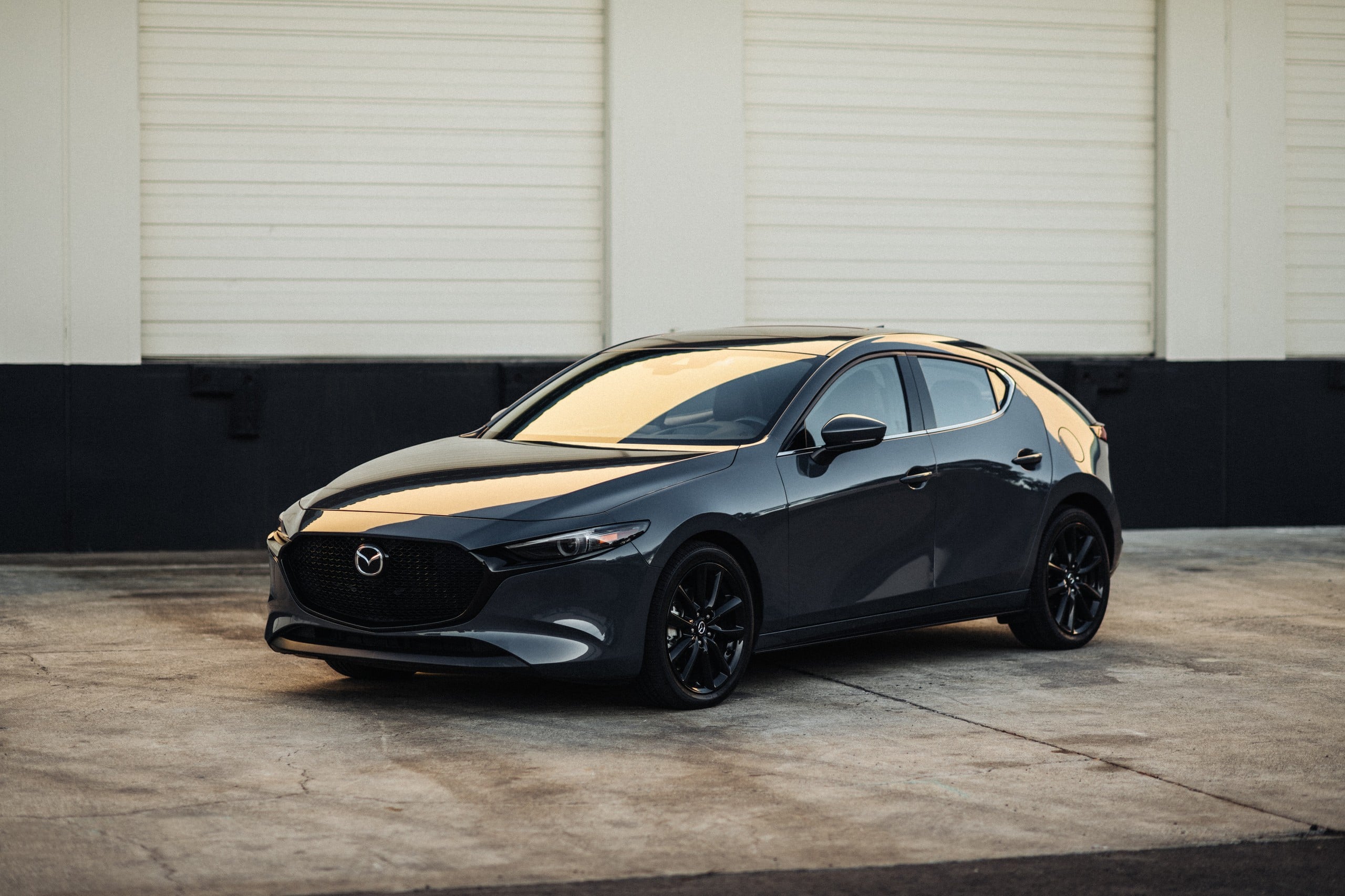 Mazda Priced the 2026 Mazda3 Hatchback Premium at $31,650 and Kept the Clutch