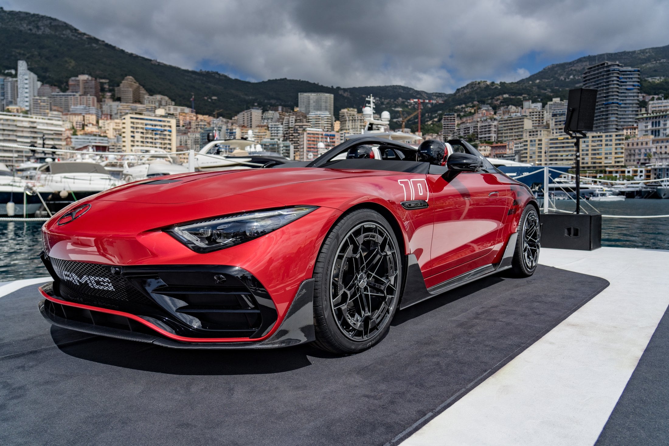 Mercedes-AMG Showed the PureSpeed Concept as the First Mythos Car