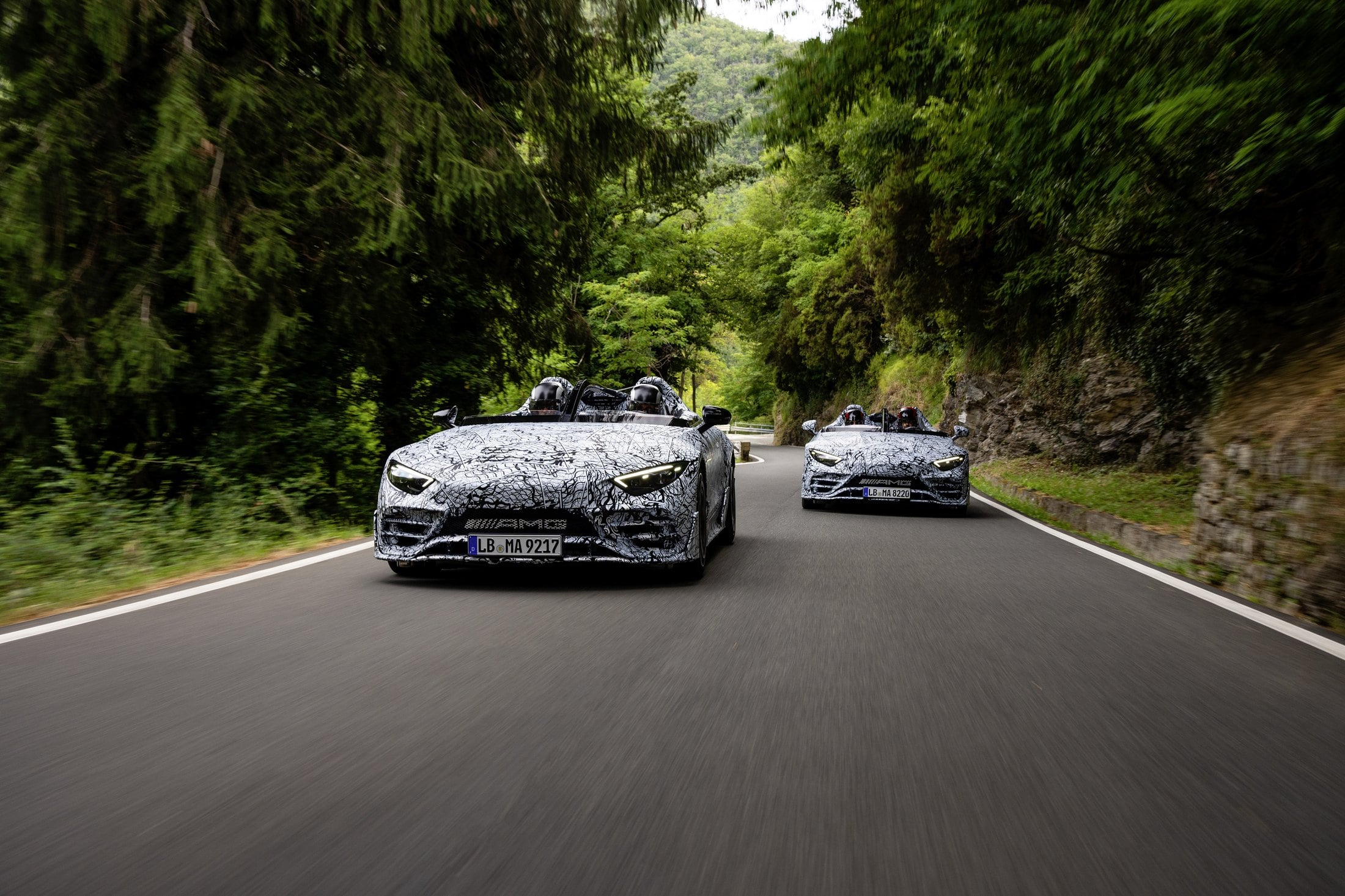 Official Mercedes-AMG photo of two camouflaged PureSpeed prototypes on Italian roads