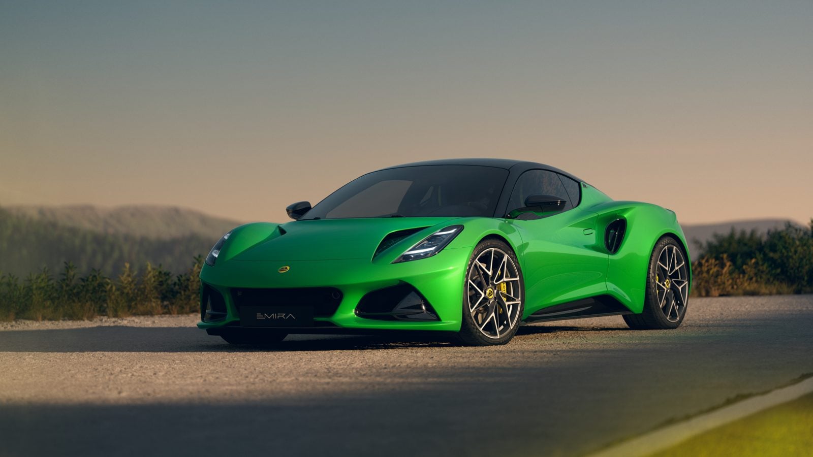 Lotus Priced the 2026 Emira V6 SE at £96,500 and Kept the Clutch