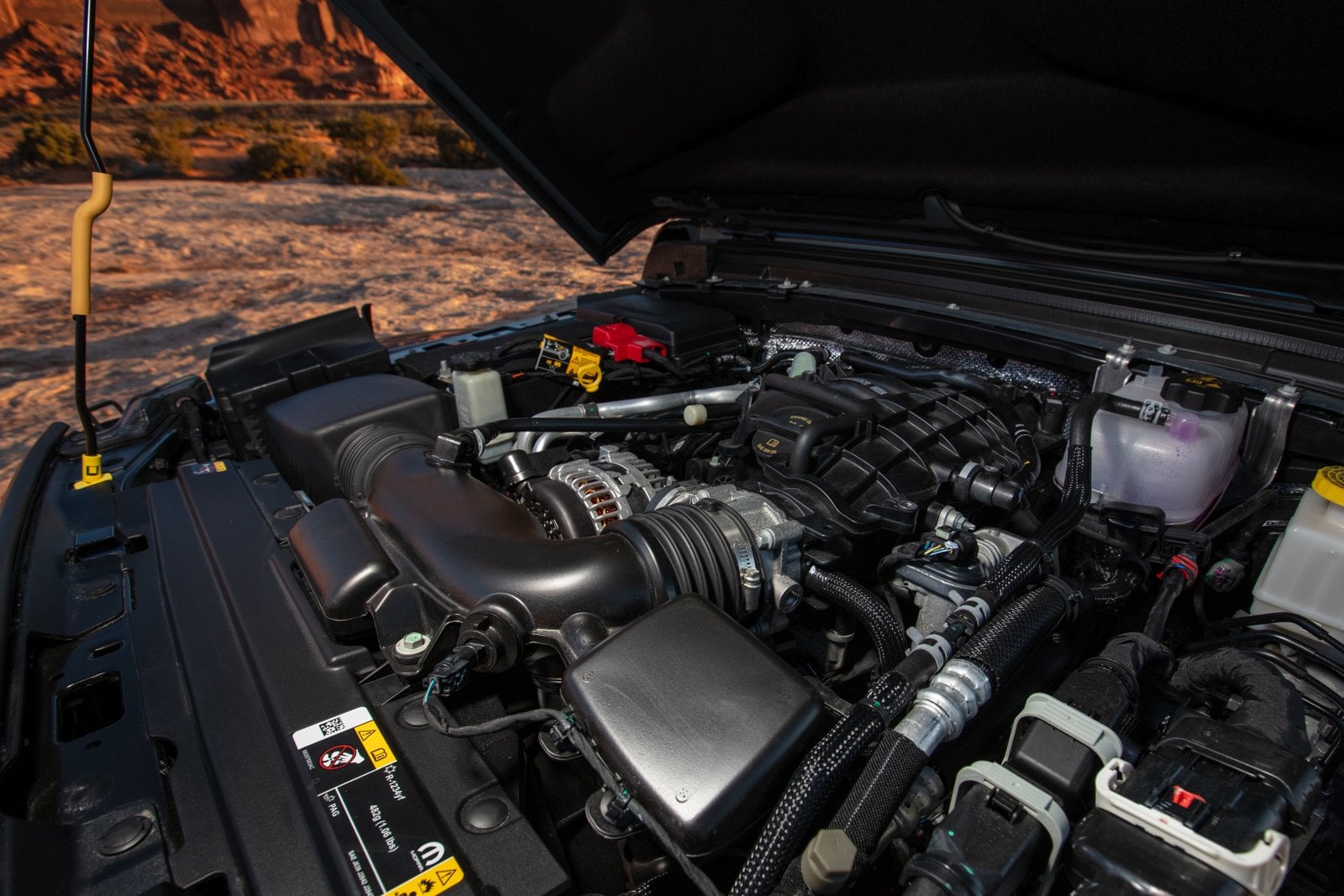Official Jeep photo of the 3.6-liter Pentastar V-6 under the hood of a 2026 Jeep Gladiator Mojave X